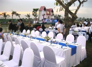 bàn ghế đám cưới, cho thuê bàn ghế, bàn xuân hòa ghế banquet, bàn ghế sang trọng